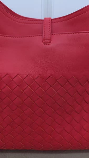 Bottega Veneta La Belle Vie Beverly Bag Vesuvio Red Intrecciato Leather, photo 10 of 24