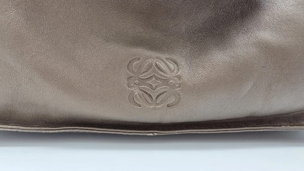 Loewe Bronze Lambskin Medium Flamenco, photo 2 of 19