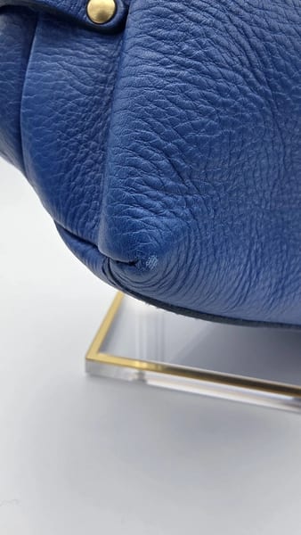 Il Bisonte Blue Pebbled Leather Zip Shoulder Bag Gold Hardware, photo 10 of 15