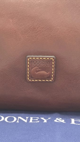 Dooney & Bourke Florentine Leather Crossbody Bag Brown Red Lining Zip, photo 2 of 11