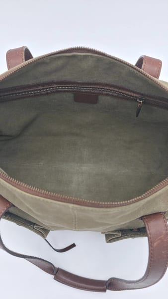 Gucci Utility Cargo Shoulder Bag, photo 17 of 21